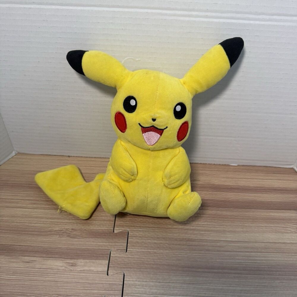 Pokémon Pikachu Plush Wicked Cool Toys WCT Yellow Stuffed Animal 9